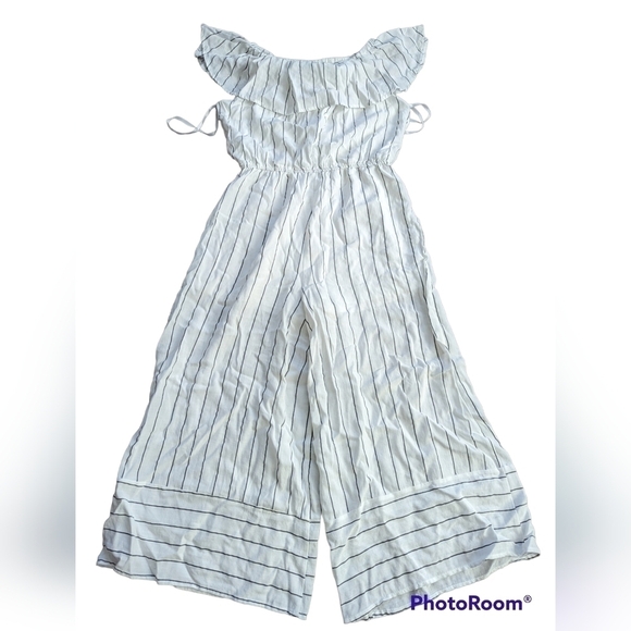 Yaya & Co Striped Jumpsuit - Picture 7 of 9